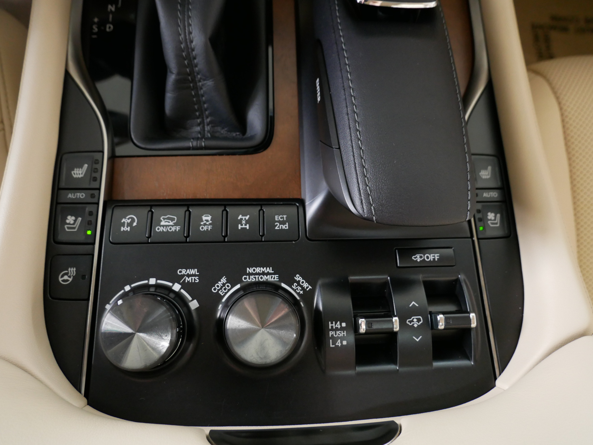 Carplay lexus lx 570